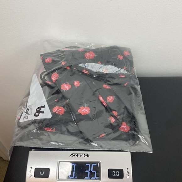 Revolve More to Come Women's Floral Rose Printed Crop Top Size S Peasant Puff - Picture 8 of 10